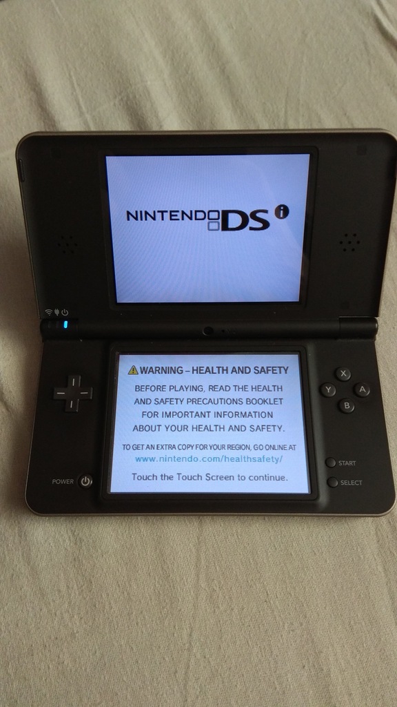 Nintendo DSi XL i akcesoria