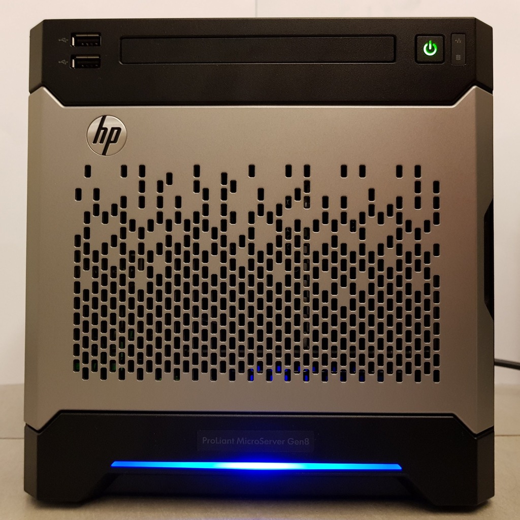 HP Microserver Gen8 G1610T 4GB RAM ECC NAS ILO