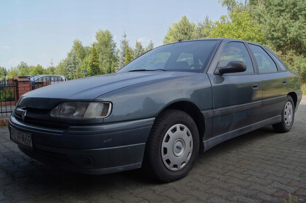 Renault Safran 2,0 benz, 1995r bez rdzy mały przeb