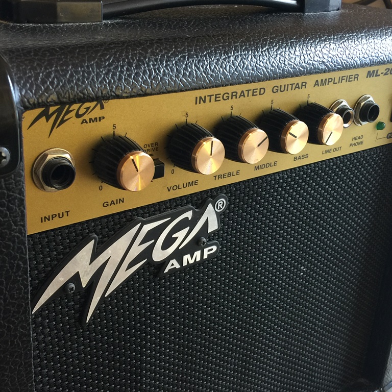 MEGA AMP ML-20 wzmacniacz gitarowy Combo - BCM