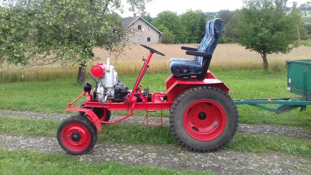 Traktor Sam