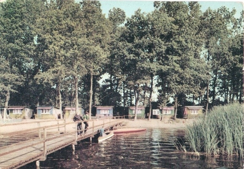 OSIECZNA - CAMPING NAD JEZIOREM - 1965R