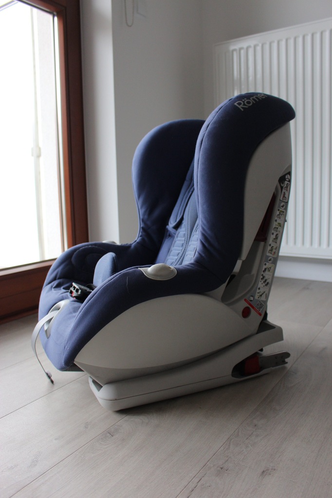 BRITAX ROMER VERSAFIX crown blue 9-18kg