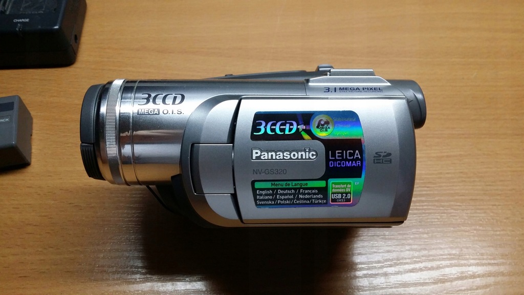 Kamera Panasonic NV-GS320 3CCD