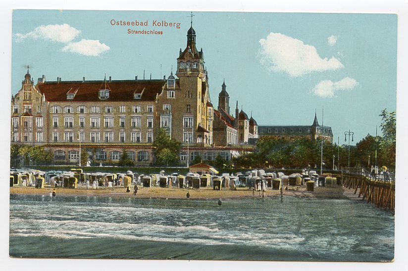 Kołobrzeg. Plaża  Zamek