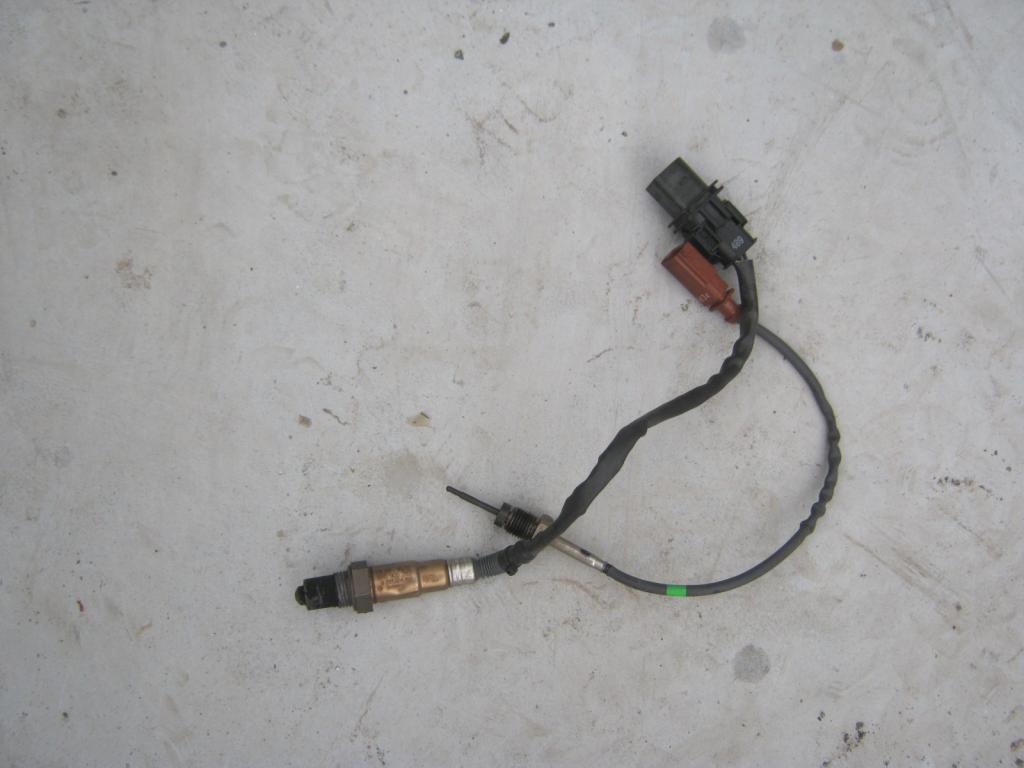 VW CZUJNIK TEMPERATURY SPALIN 03L906088DR