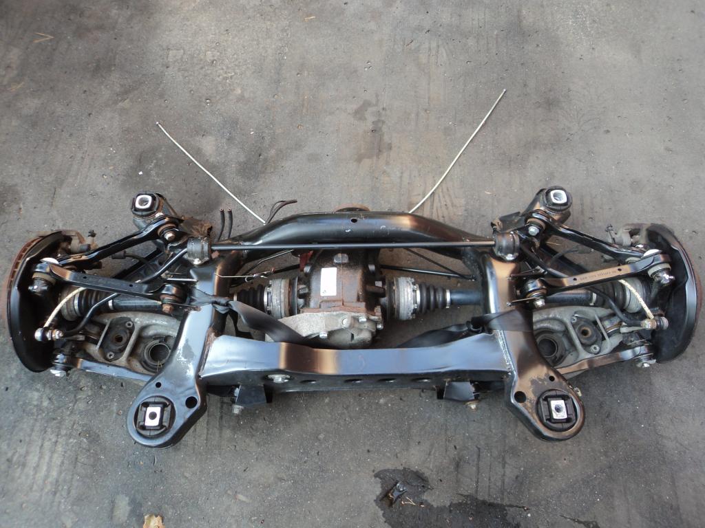 Подвеска bmw. BMW e90 подвеска. Задняя подвеска БМВ е90. Задний мост BMW e92 m3. Rear Suspension BMW e92.