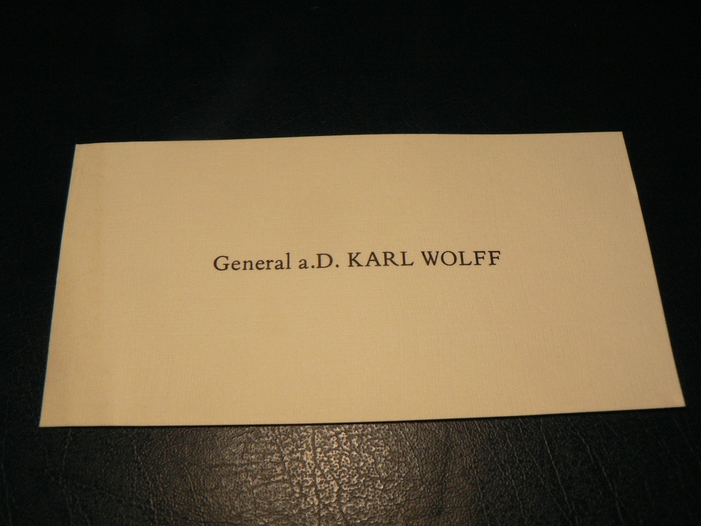 Wizytówka (powojenna!) generała SS Karla Wolffa