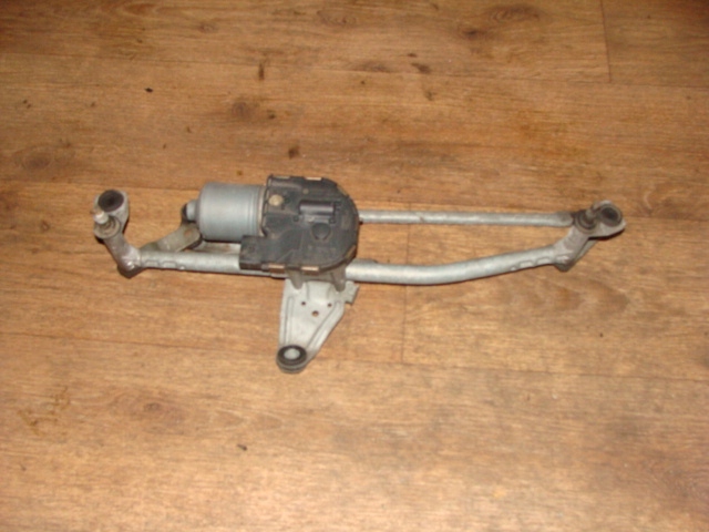 Mechanizm wycieraczek anglik VW Passat B6