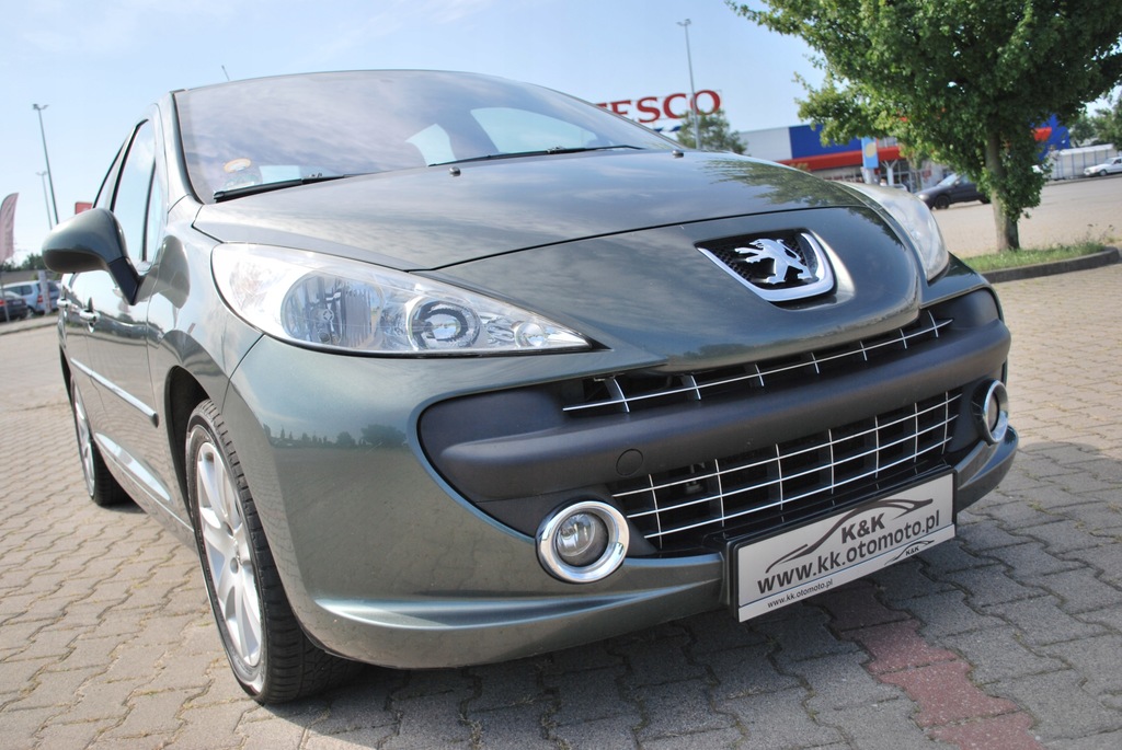 Peugeot 207 1.6 Benzyna Skóry Szklany Dach