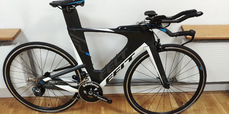 pinarello f12 blue