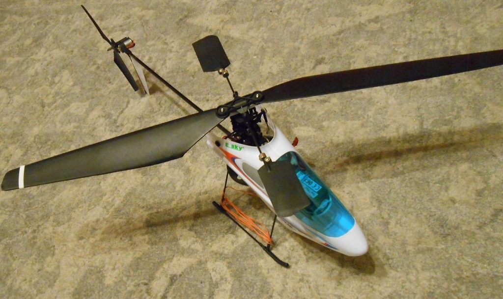 ESky Honey Bee helikopter 4ch RC 35MHz