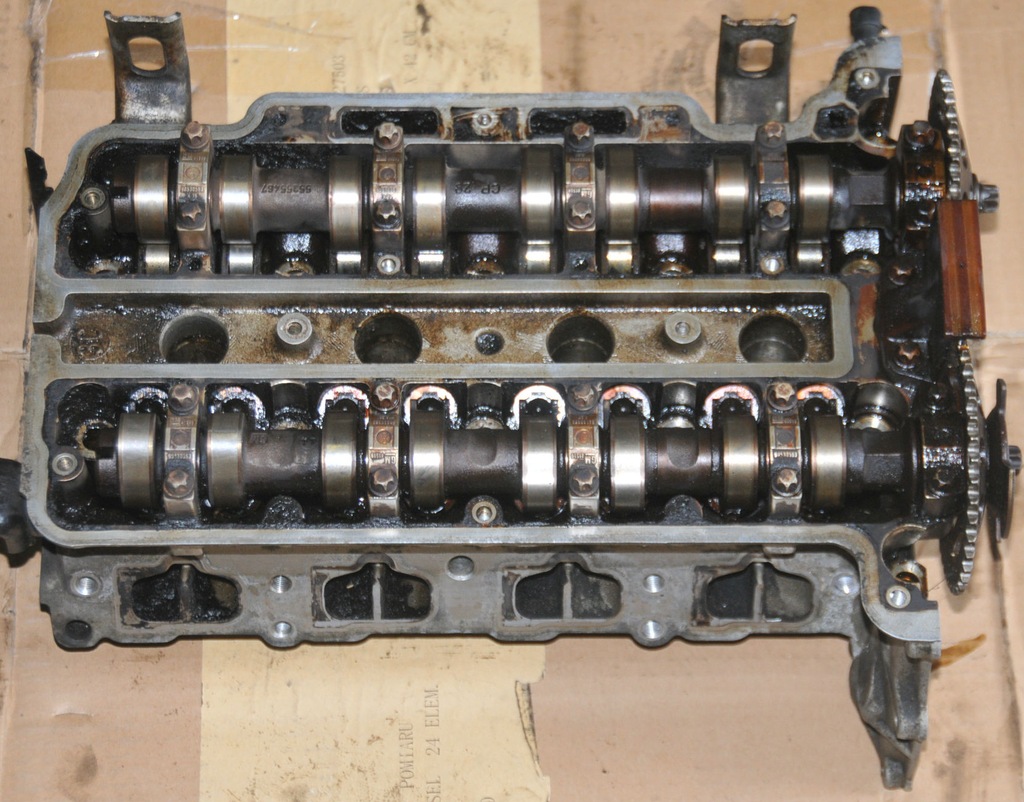 GŁOWICA SILNIKA Z14XEP OPEL ASTRA H 1.4 16v