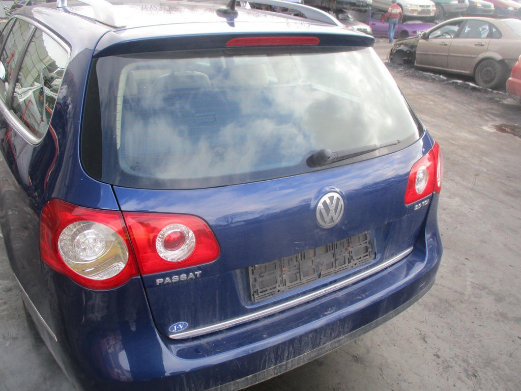KLAPA BAGAŻNIKA KOMPLETNA VW PASSAT B6 LC5E