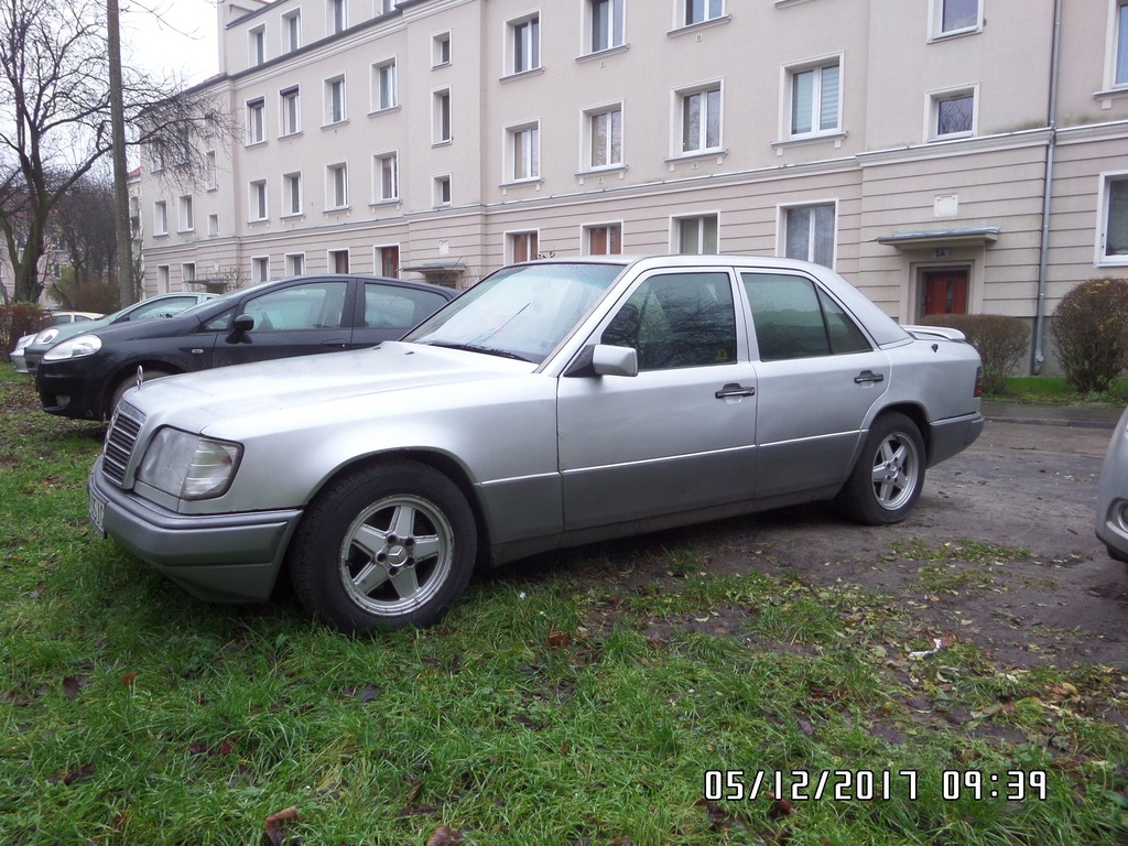 Mercedes 124 250D bez turbo manual