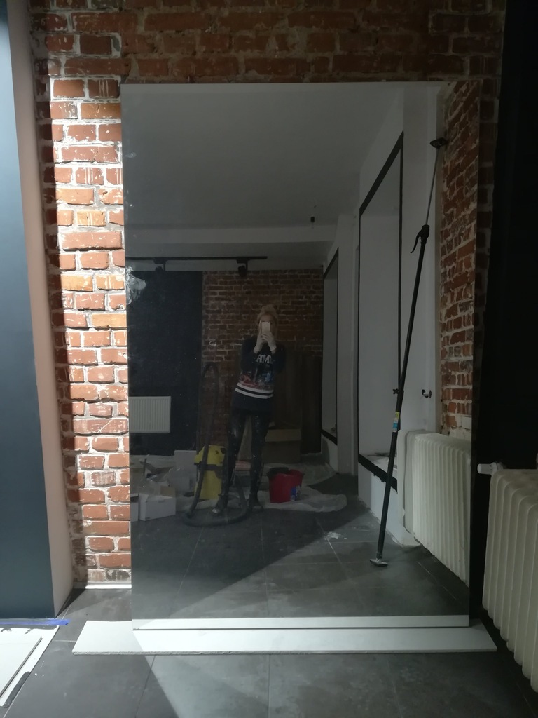 SPRZEDAM DUŻE LUSTRO