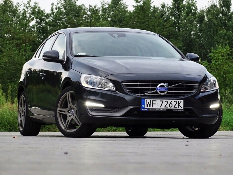 VOLVO S60 D2 RUDE SKÓRY NAVI SERWIS LED FV VAT 23%