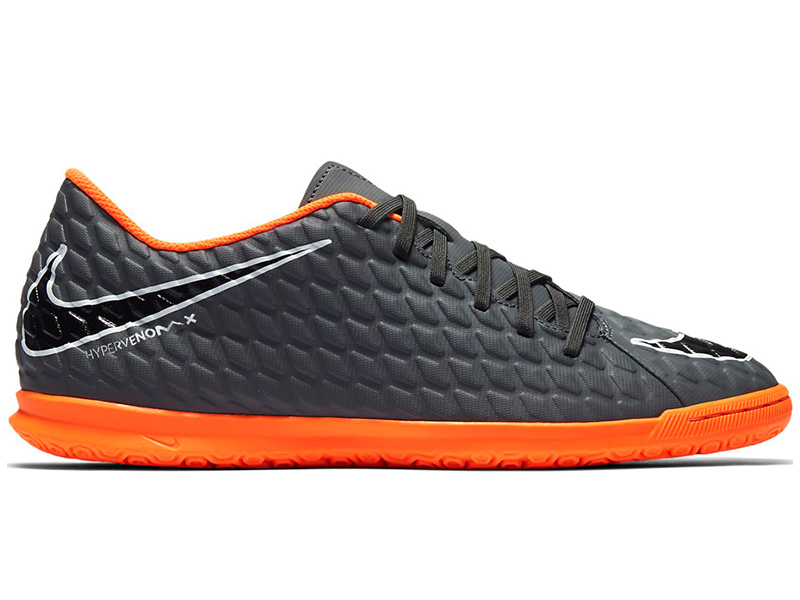 nike hypervenom ic