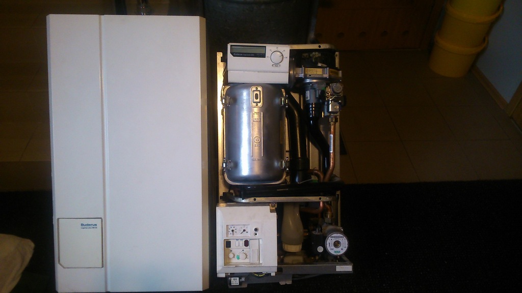 Piec gazowy kondensacyjny Buderus GB 122 24K