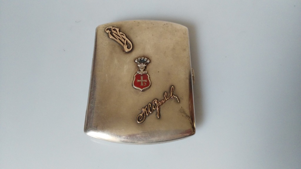 Srebrna papierośnica, herb Tarnawa,1900-1920 r.