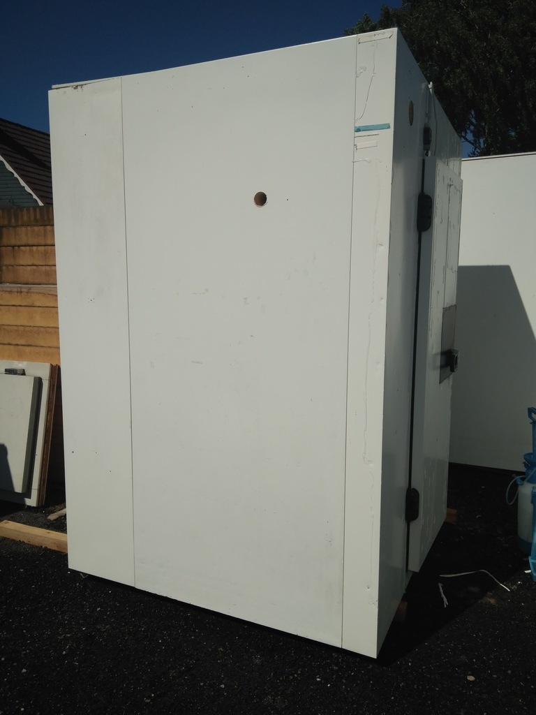 CHŁODNIA MROŹNIA KOMORA chłodnicza 2m x 1,7m NR9