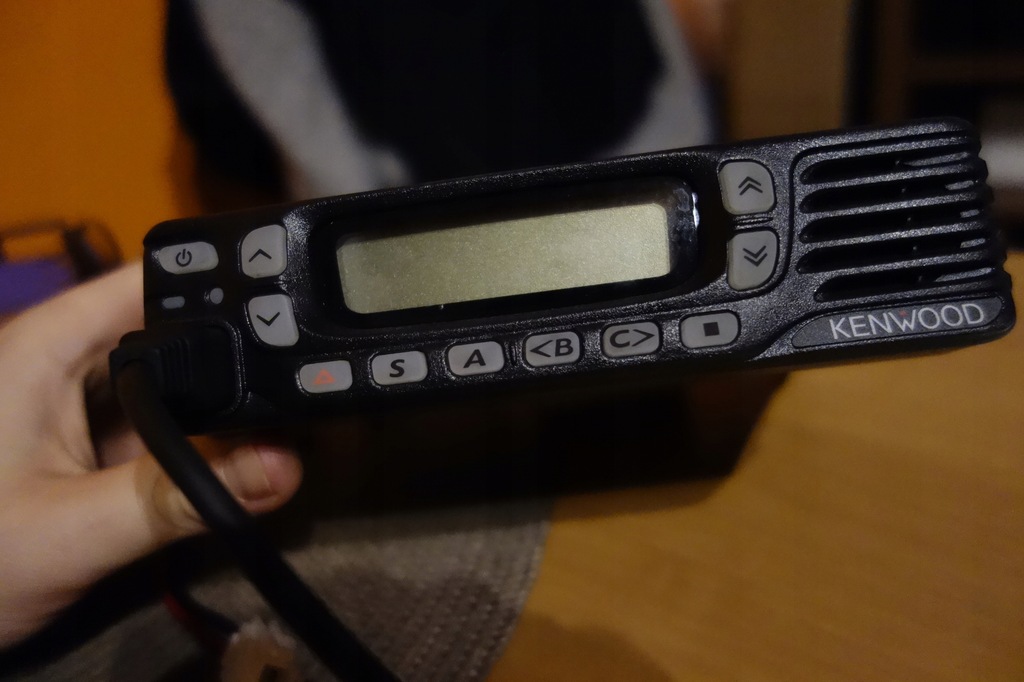 Radiotelefon analogowo-cyfrowy Kenwood NX-820E UHF
