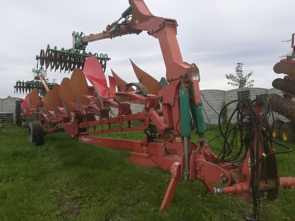 PŁUG KVERNELAND 8 SKIB VARIO PW100 + PAKOMAT 