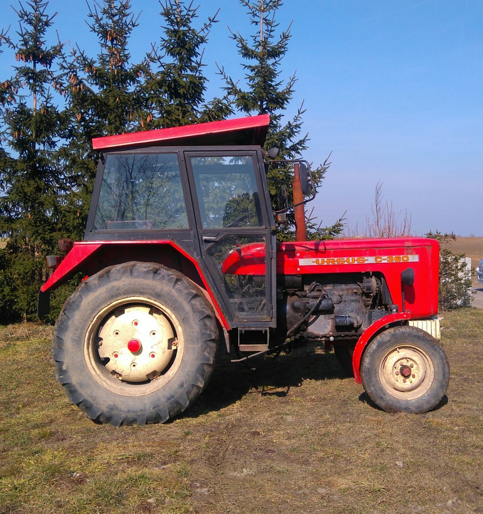 Ciągnik URSUS -C 4011