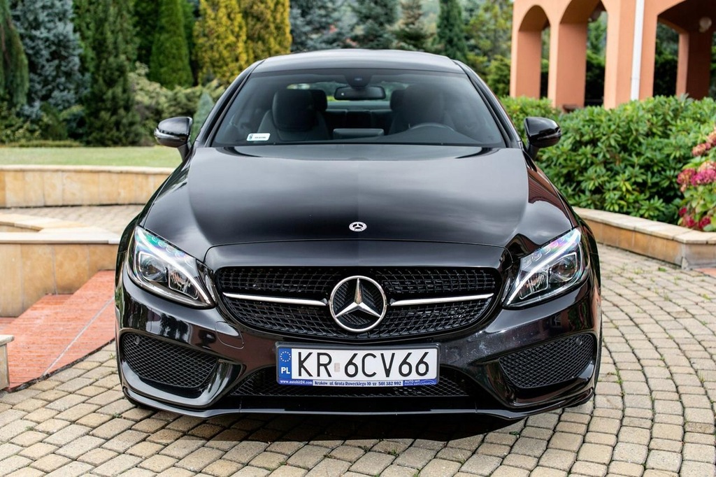 Mercedes C300 Coupe 4Matic AMG. Night Edition. - 7610403200 - oficjalne ...