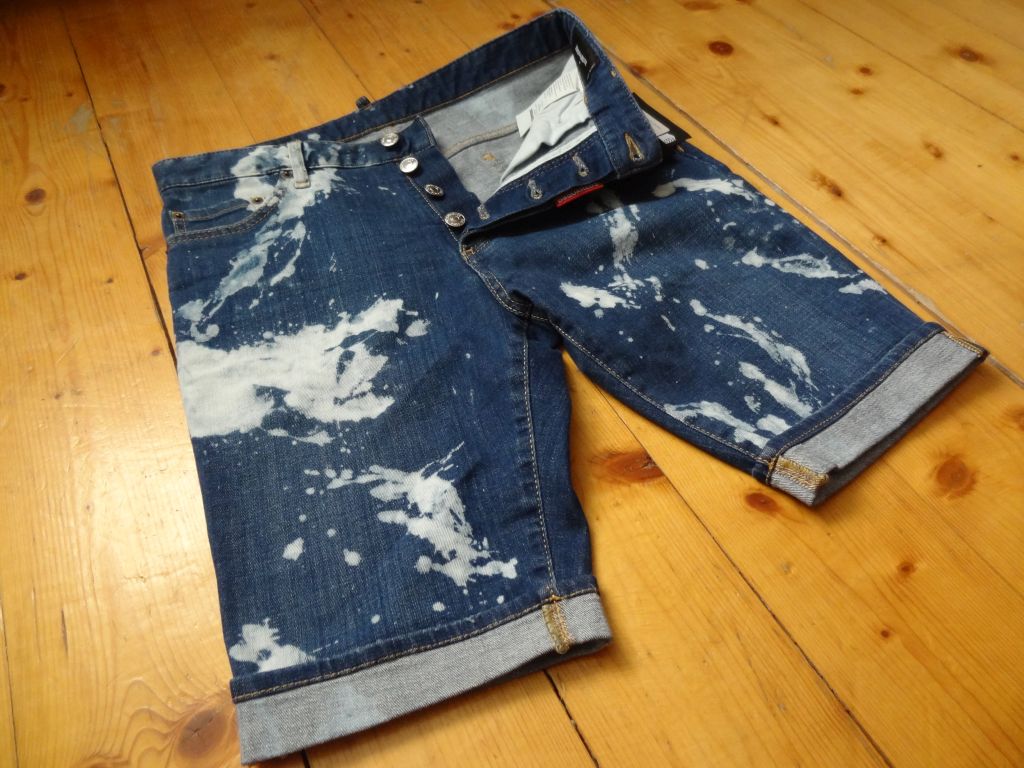 Spodenki DSQUARED2 Farba SLIM Jeans SZORTY r. 46/S