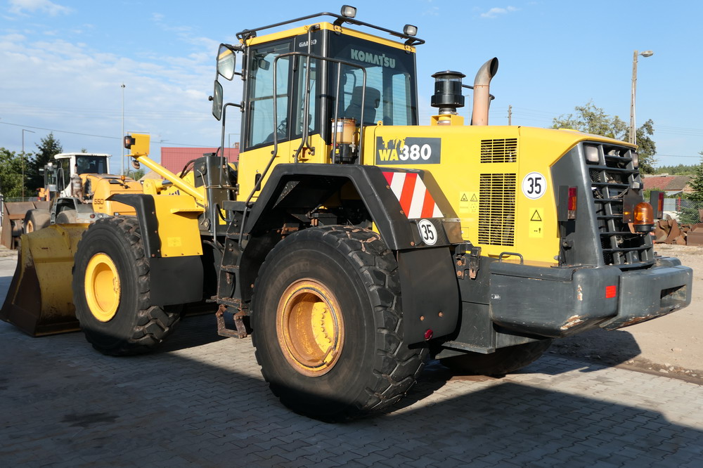 LIEBHERR 524 528 534 538 542 KOMATSU WA 380