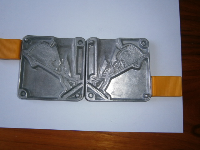 FORMA DO ODLEWU ZOLNIERZYKOW Z CYNY / OLOWIU 