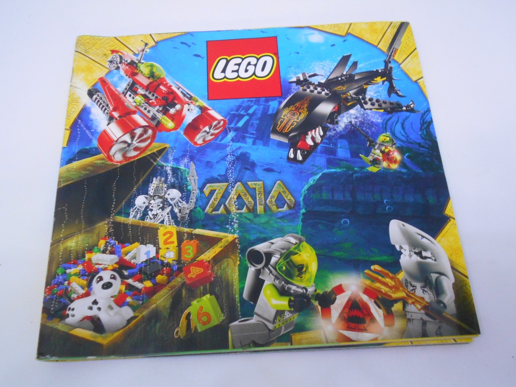 Katalog LEGO z 2010 roku
