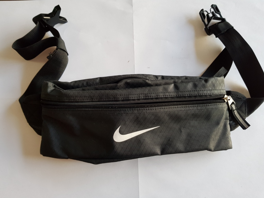 TORBA NERKA NIKE CZARNA ORYGINALNA STAN DB KONIN !