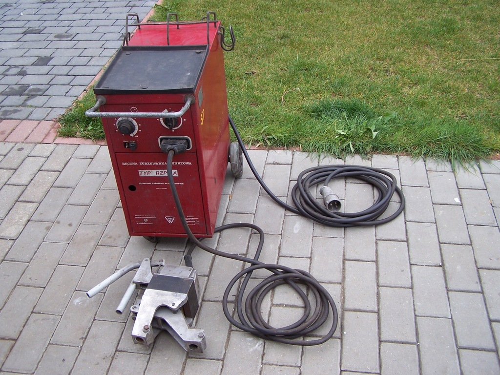 Zgrzewarka do Blach RZP-2A
