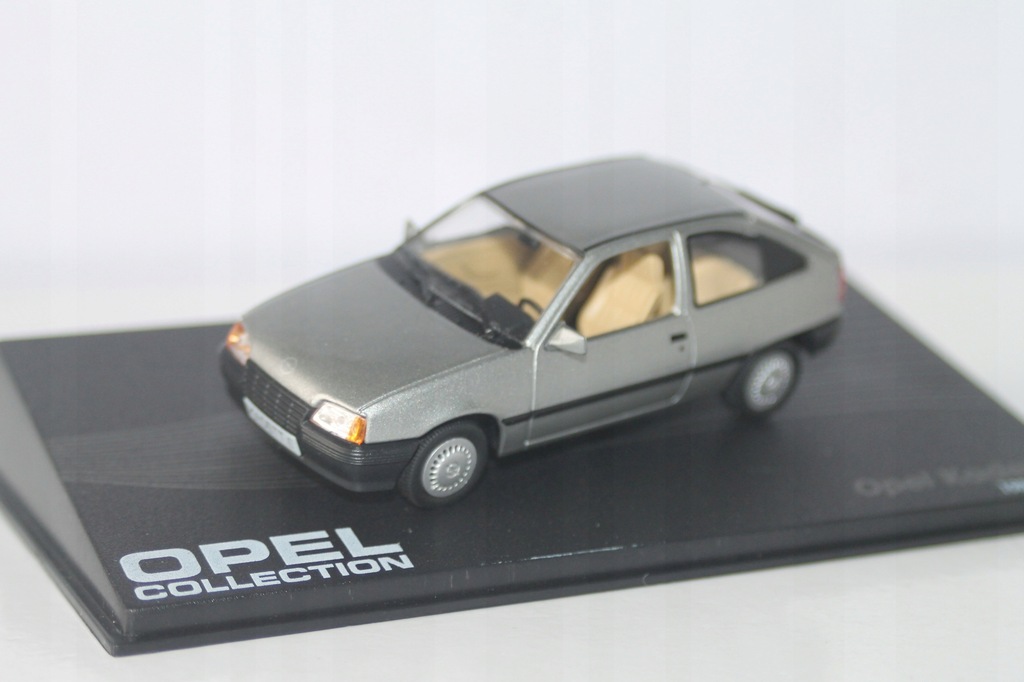 OPEL COLLECTION OPEL KADETT E ŁEZKA 1/43