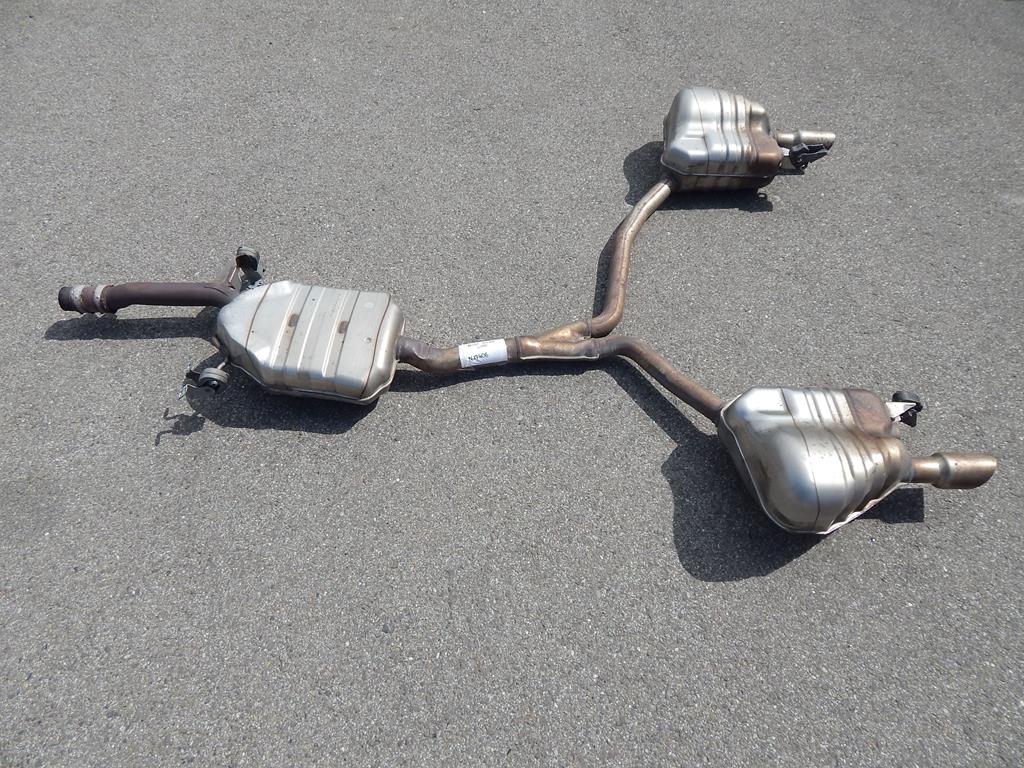 AUDI A4 B8 2.0 TFSI WYDECH TŁUMIK 8K0253611BB