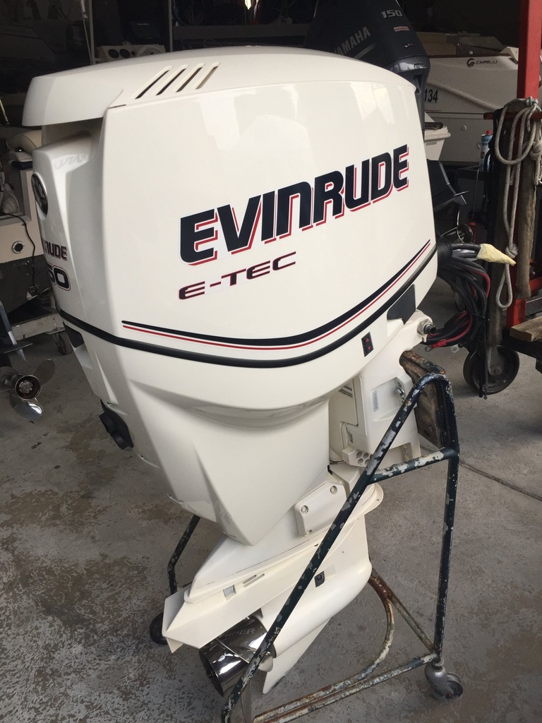 Silnik zaburtowy Evinrude 150 E-Tec kolumna L