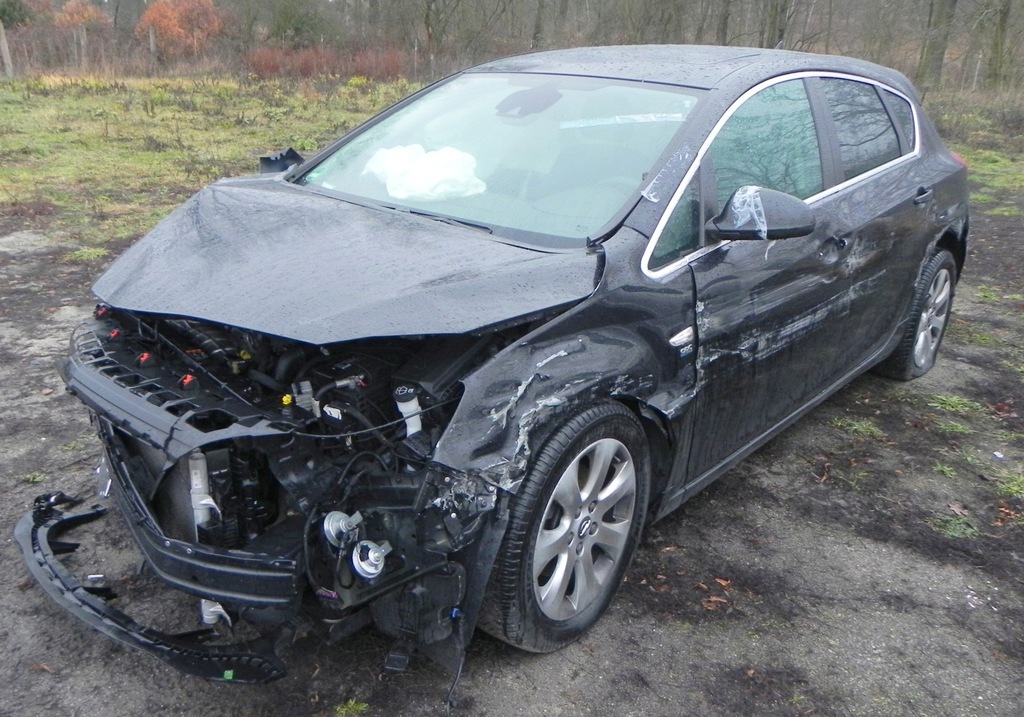 Opel Astra J 2.0 CDTI USZKODZONY 2014 r