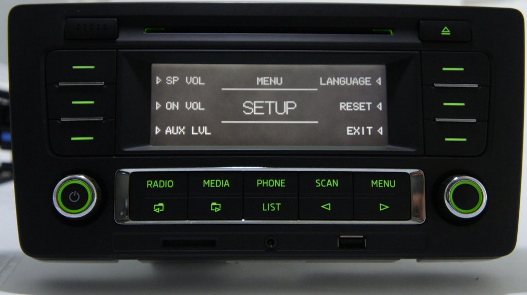 RCN210 SKODA RADIO MP3 BLUETOOTH AUX USB nowość