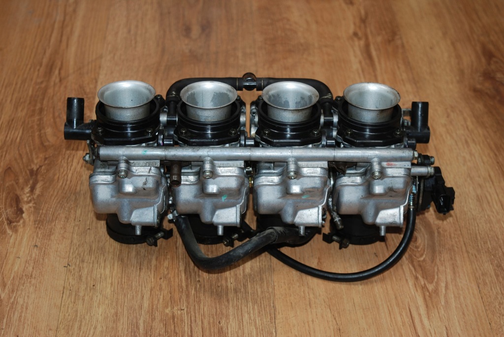Gaźnik przepustnica HONDA CBR 600 F4 PC35