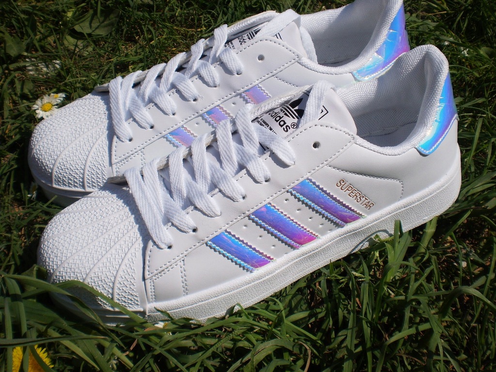 adidas superstar holographic 41