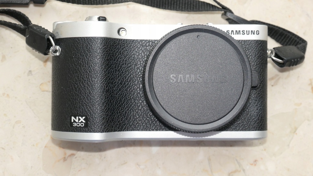 Samsung NX300 korpus +bateria