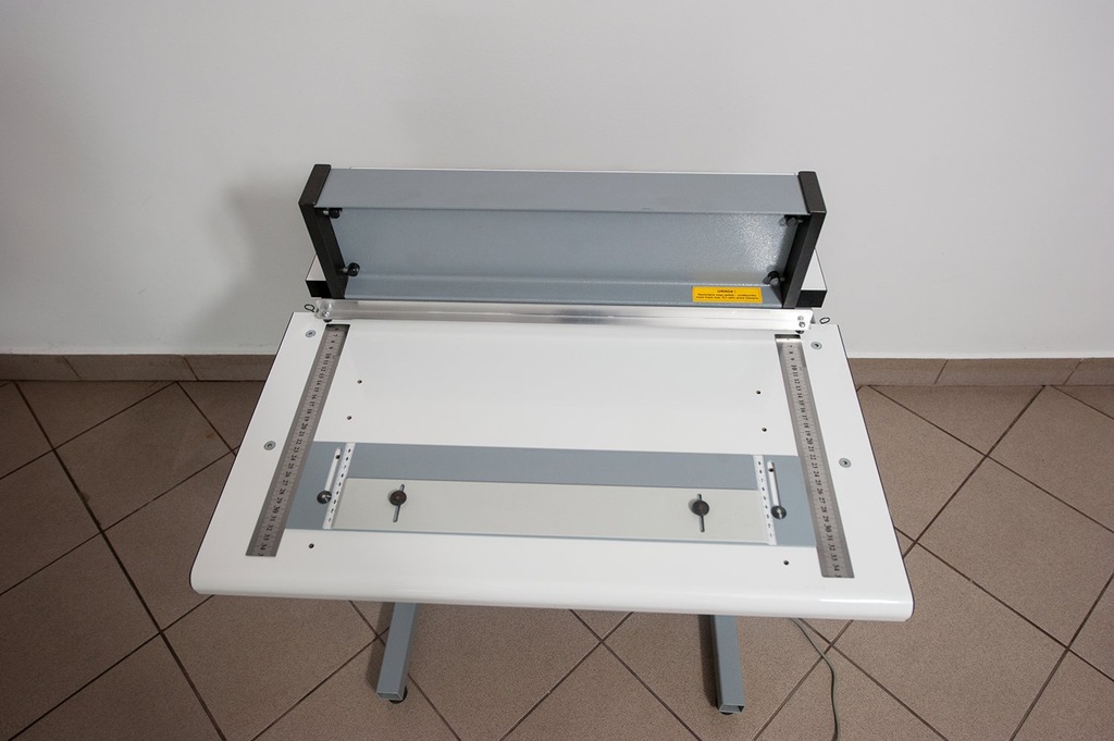 Bigówka ANGRO 504 S + zaciskarka + big do kartonu