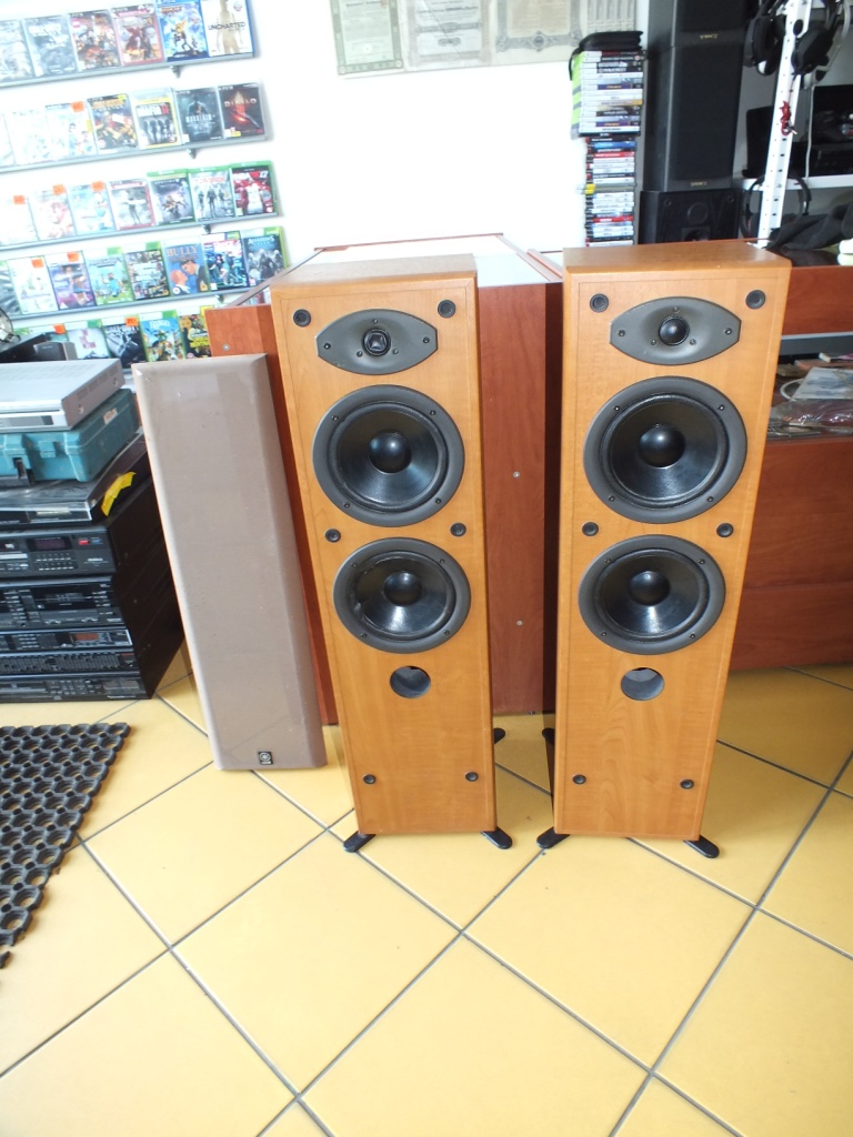 KOLUMNY PODŁOGOWE YAMAHA NS-45E MASKOWNICE STAN DB