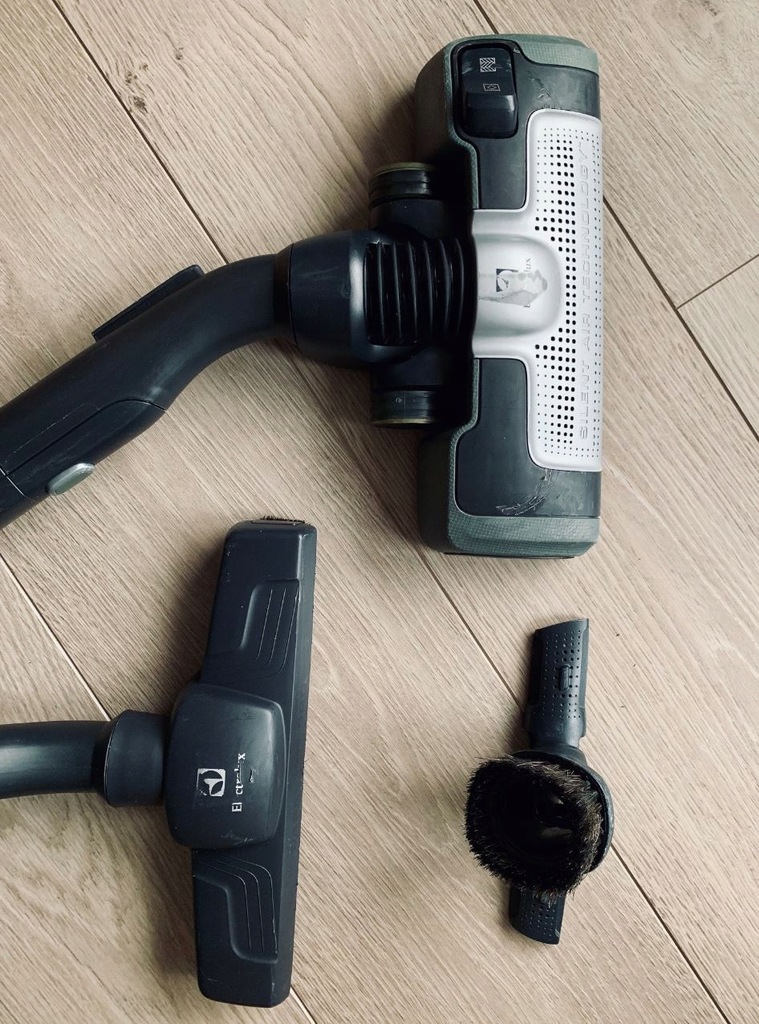 Odkurzacz ELECTROLUX Ultrasilencer ZUS3955TSEL 7679071113 Odkurzacz ELECTROLUX Ultrasilencer ZUS3955TSEL 7679071113
