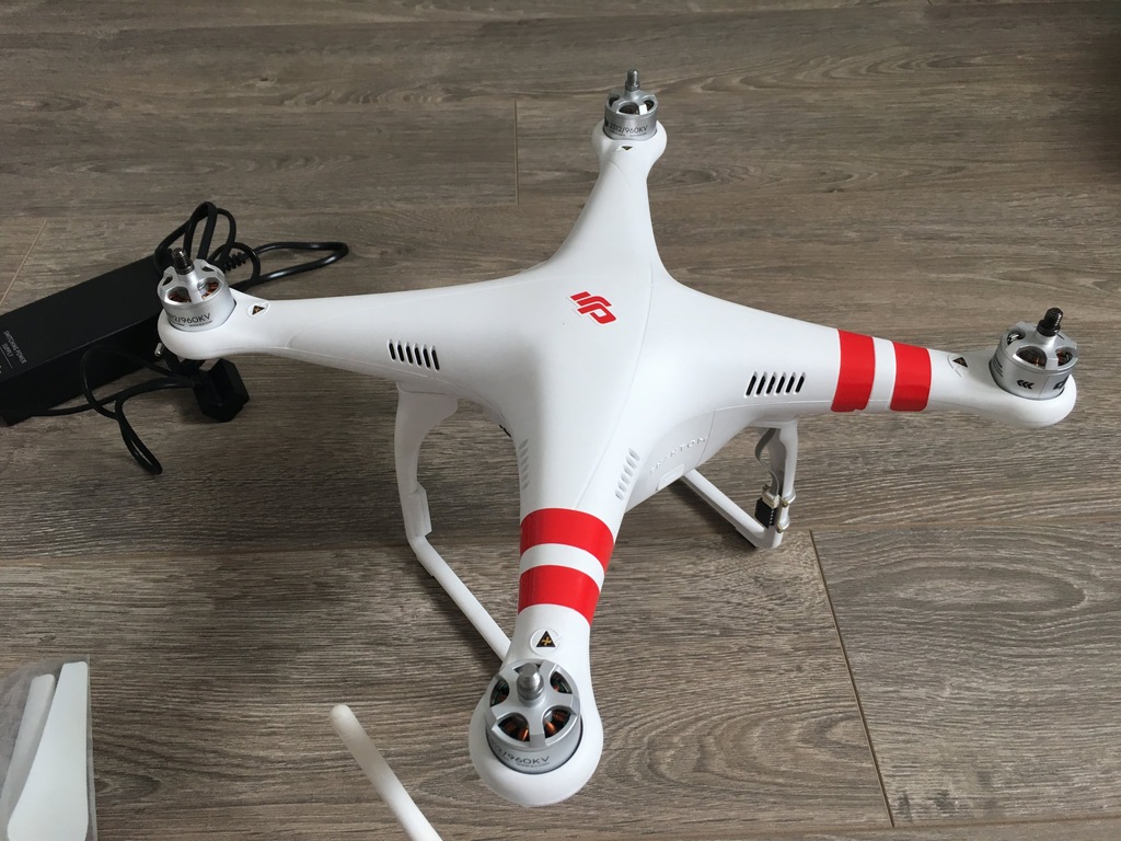 Dron DJI Phantom 2 v2