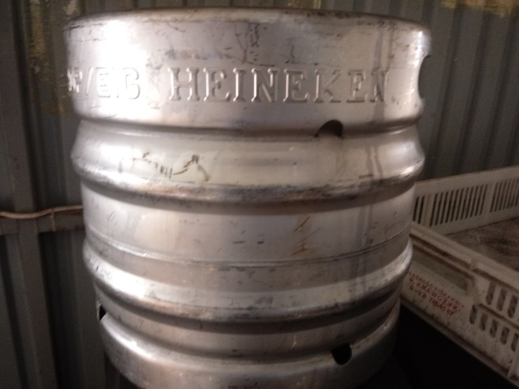 Keg Heineken 30 L- aluminium- 150 zł.