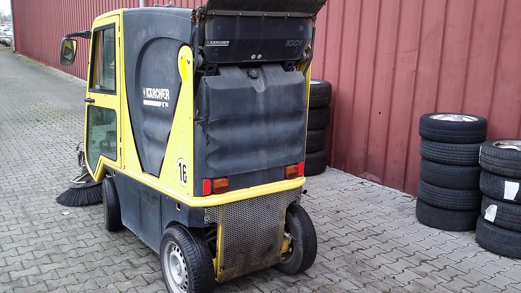 ZAMIATARKA SAMOJEZDNA KARCHER ICC1 ROK PROD.2007 7156389844