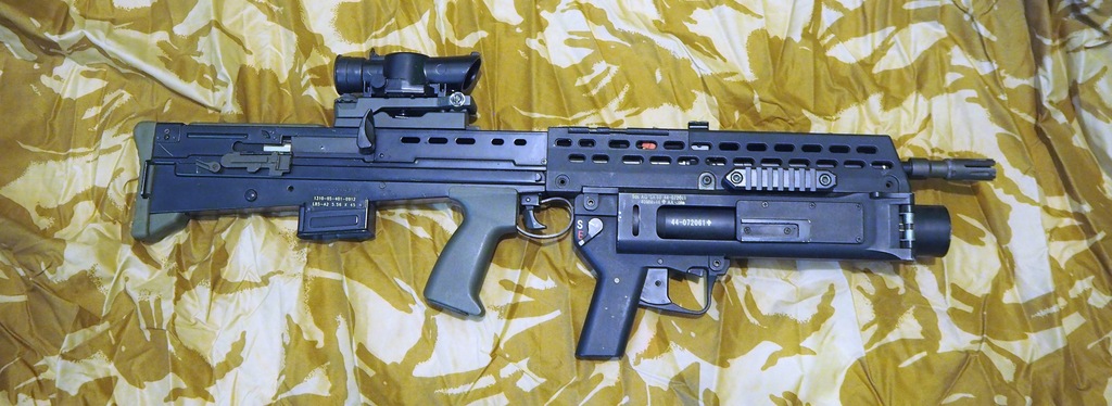 L85A2 + Granatnik L123A2 UGL + SUSAT
